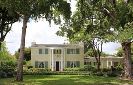 Villa – Coral Gables, Florida, Vereinigte Staaten. 1 858 000 €