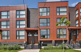 Stadthaus – Bayview Avenue, Toronto, Ontario,  Kanada. C$2 054 000