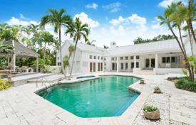 Villa – Coral Gables, Florida, Vereinigte Staaten. 2 979 000 €