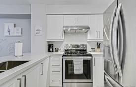 Wohnung – Lansdowne Avenue, Old Toronto, Toronto,  Ontario,   Kanada. C$880 000