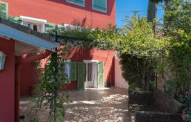 Einfamilienhaus – Villefranche-sur-Mer, Côte d'Azur, Frankreich. 2 700 000 €