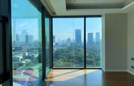 2-zimmer appartements in eigentumswohnungen in Pathum Wan, Thailand. $646 000