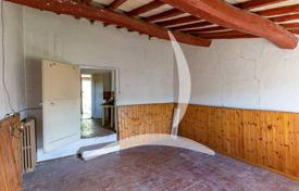 Villa – Asciano, Toskana, Italien. 1 650 000 €