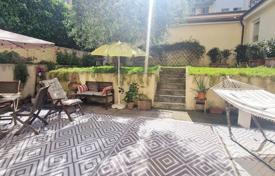 3-zimmer wohnung 200 m² in Florenz, Italien. 790 000 €