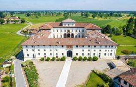 60-zimmer villa in Lodi, Italien. 8 000 000 €