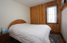 4-zimmer haus in der stadt in Scarborough, Kanada. C$1 112 000