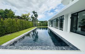 New residential complex with villas in South Pattaya, Thailand. ab $535 000