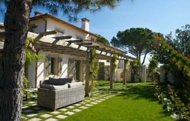 Villa – Castiglione della Pescaia, Toskana, Italien. 5 900 €  pro Woche