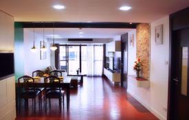 2-zimmer appartements in eigentumswohnungen in Watthana, Thailand. $521 000