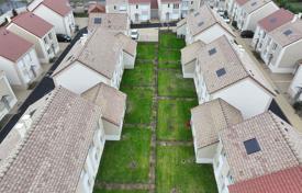 New residential complex with villas in Ile-de-France, Frankreich. ab 312 000 €