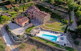 Villa – Arezzo, Toskana, Italien. 1 800 000 €