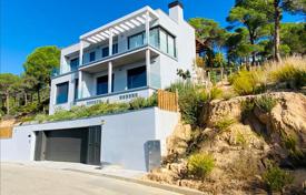 Villa – Lloret de Mar, Katalonien, Spanien. 770 000 €