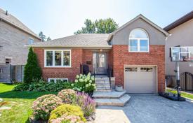 4-zimmer haus in der stadt in North York, Kanada. C$1 893 000