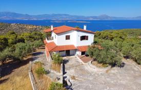4-zimmer villa 435 m² auf der Peloponnes, Griechenland. 290 000 €
