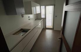 2-zimmer wohnung 72 m² in Elche, Spanien. 225 000 €