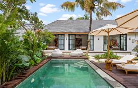 2-zimmer villa 151 m² in Gianyar, Indonesien. $283 000
