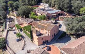 Landgut 4154 m² in Barcelona, Spanien. 3 400 000 €