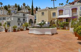 3-zimmer stadthaus 133 m² in Benahavis, Spanien. 550 000 €