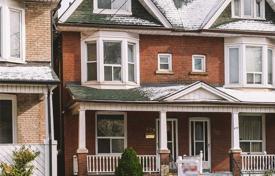 Stadthaus – Broadview Avenue, Toronto, Ontario,  Kanada. C$1 618 000
