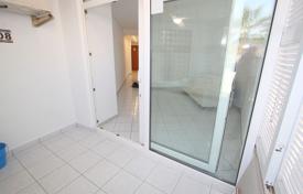 1-zimmer wohnung 48 m² in Magaluf, Spanien. 225 000 €