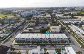 4-zimmer haus in der stadt 143 m² in Miami, Vereinigte Staaten. $430 000