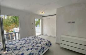 3-zimmer einfamilienhaus 120 m² in Costa Adeje, Spanien. 1 400 000 €