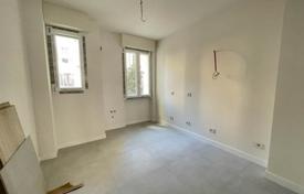 3-zimmer wohnung 156 m² in Florenz, Italien. 780 000 €