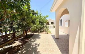 4-zimmer einfamilienhaus 168 m² in Tala, Zypern. 650 000 €