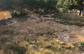 Grundstück in Bol, Kroatien. 937 000 €