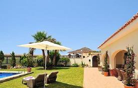 Villa – Marbella, Andalusien, Spanien. 4 700 €  pro Woche