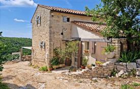 3-zimmer haus in der stadt 120 m² in Buje, Kroatien. Price on request