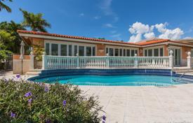 Villa – Surfside, Florida, Vereinigte Staaten. 4 558 000 €