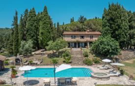 24-zimmer landgut 450 m² in Sassetta, Italien. 2 600 000 €