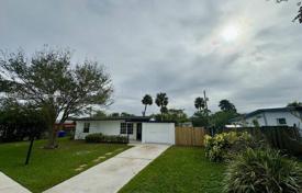 Haus in der Stadt – Margate, Broward, Florida,  Vereinigte Staaten. $380 000