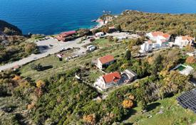 4-zimmer einfamilienhaus 210 m² in Budva city, Montenegro. 400 000 €