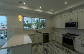 Haus in der Stadt – Key Largo, Florida, Vereinigte Staaten. $2 400 000