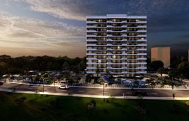 Wohnungen im reich ausgestatteten Projekt in Mersin Kargipinari. $81 000