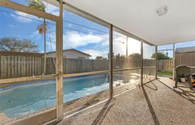 Haus in der Stadt – Sunrise, Florida, Vereinigte Staaten. $600 000