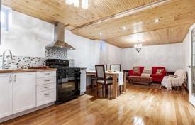 5-zimmer haus in der stadt in North York, Kanada. C$2 219 000