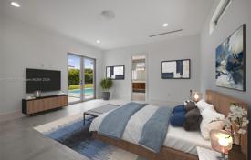 5-zimmer haus in der stadt 429 m² in Miami, Vereinigte Staaten. $2 850 000