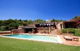 Villa – Golfo Pevero, Sardinien, Italien. 2 900 000 €