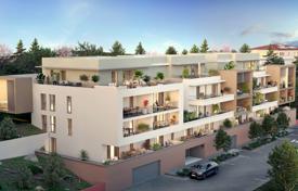 New residential complex with apartments and villas in Saint-Raphaël, Frankreich. ab 313 000 €