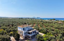 12-zimmer villa 180 m² auf der Peloponnes, Griechenland. 680 000 €