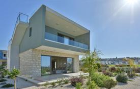Villa – Chloraka, Paphos, Zypern. From $692 000