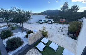 Grundstück in Bilice, Kroatien. 100 000 €