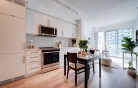 2-zimmer wohnung in Yonge Street, Kanada. C$913 000