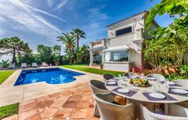 Villa – Marbella, Andalusien, Spanien. 7 000 €  pro Woche