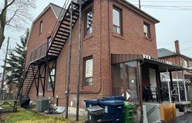 11-zimmer haus in der stadt in York, Kanada. C$1 114 000