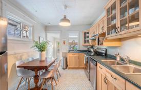 3-zimmer stadthaus in Old Toronto, Kanada. C$1 170 000