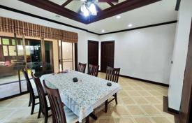 4-zimmer villa 568 m² in Pattaya, Thailand. $382 000